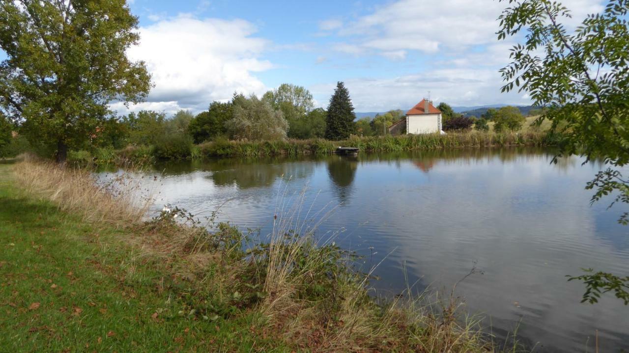 مبيت وإفطار Saint-Jean-des-Ollières Relais Des Chaux المظهر الخارجي الصورة