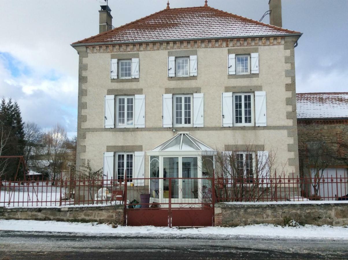 مبيت وإفطار Saint-Jean-des-Ollières Relais Des Chaux المظهر الخارجي الصورة